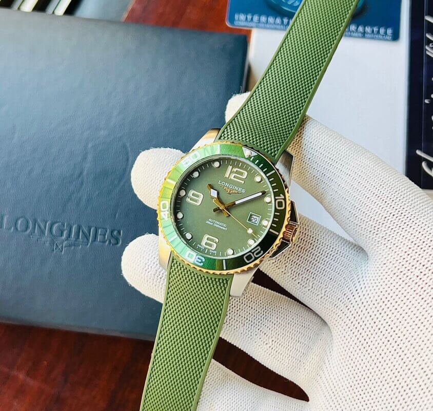 Longines HydroConquest Automatic 1 2 https://spacetimewatch.com/shop/longines-hydroconquest-automatic-43-mm/