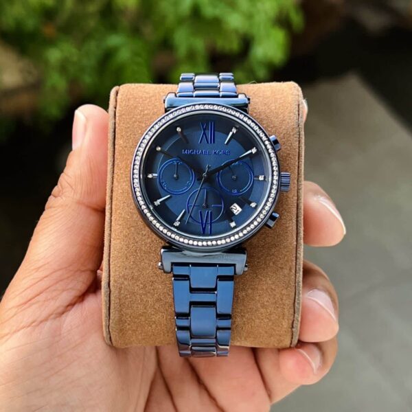MICHAEL KORS Sofie 2 https://spacetimewatch.com/