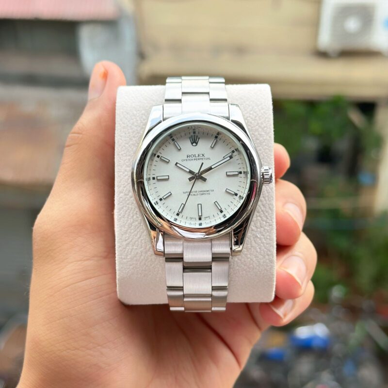 Rolex Oyster Perpetual https://spacetimewatch.com/shop/rolex-oyster-perpetual/