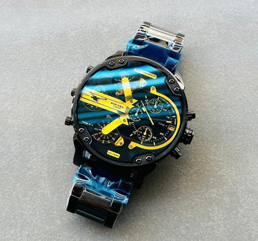 9fe2b879 9f08 420c 8273 0338a0cdf513 https://spacetimewatch.com/shop/diesel-dz7331-5-colors/