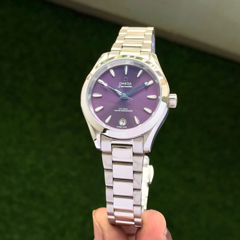 f64d6ddc ee81 47b5 8a54 4d6c9ff03436 https://spacetimewatch.com/shop/omega-seamaster-seamster-co-axial-limited-edition/
