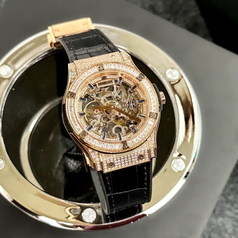 Hublot Classic Fusion Skeleton 3 https://spacetimewatch.com/shop/hublot-classic-fusion-skeleton/