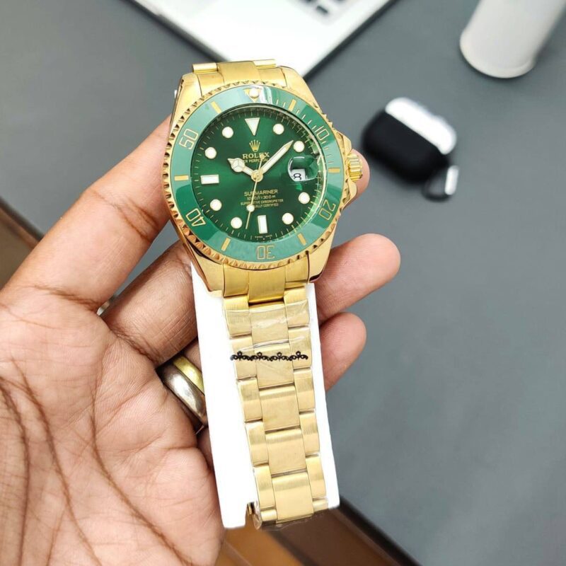 IMG 20231227 WA0234 https://spacetimewatch.com/shop/rolex-submariner-in-6-colors/