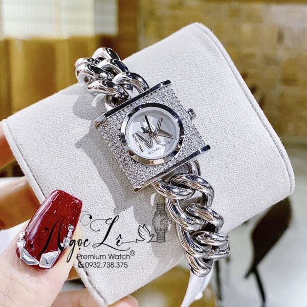 Michael Kors Lennox crystals 4 https://spacetimewatch.com/first-copy-watches-in-chennai/