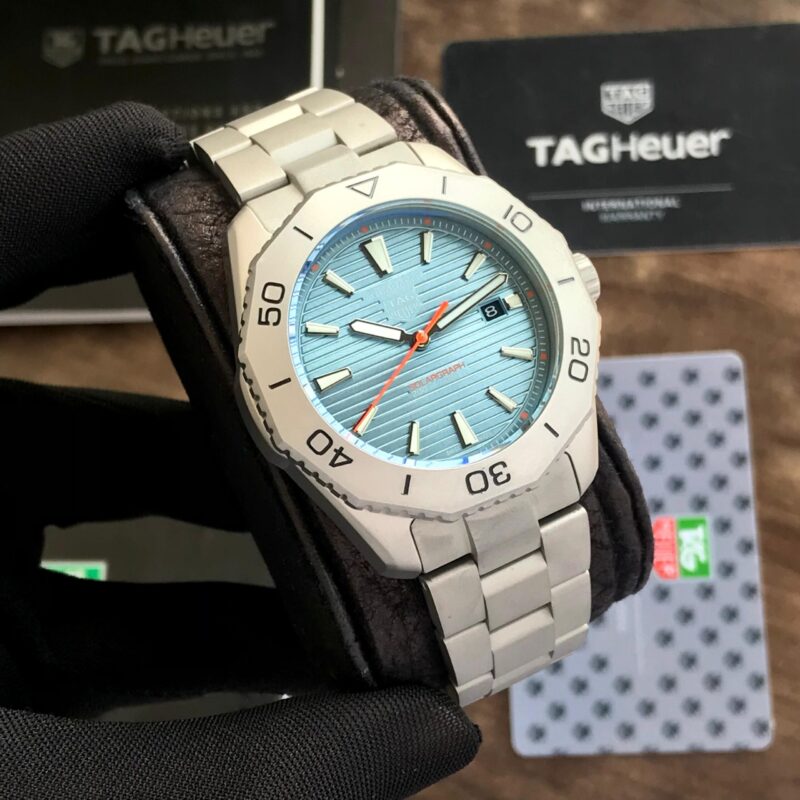 TAG Heuer Aquaracer Automatic 4 scaled https://spacetimewatch.com/shop/tag-heuer-aquaracer-automatic/