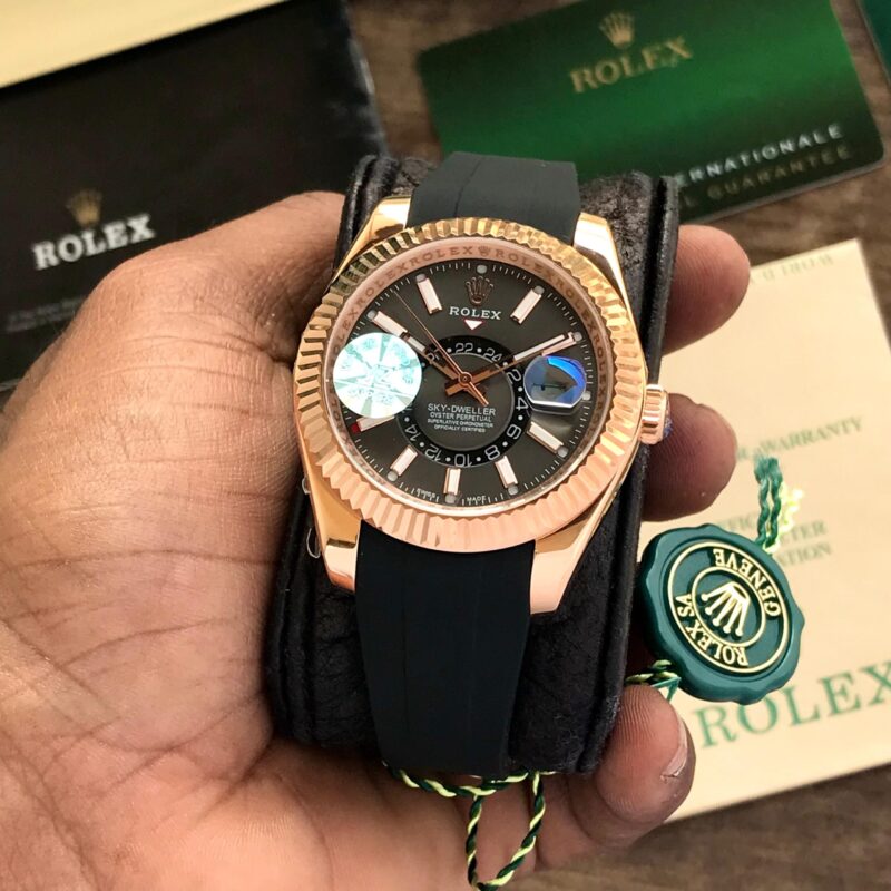 dd5178df 6f67 4e91 808f b5238e49d991 scaled https://spacetimewatch.com/shop/rolex-sky-dweller-high-end/