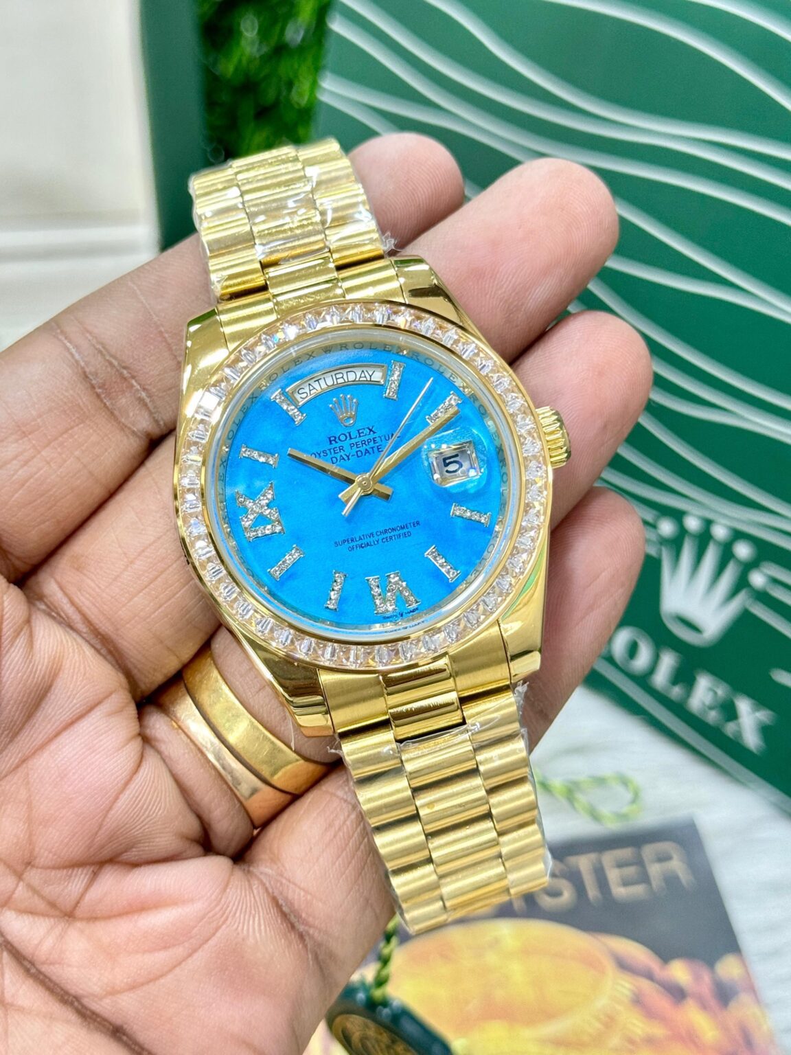 28328bb5 9e36 4424 9e87 890d7e37f5b9 scaled https://spacetimewatch.com/shop/rolex-tiffany-edition/