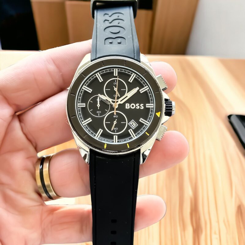 5dbe37a2 7ad8 4270 bd8b f5f0770db220 https://spacetimewatch.com/shop/hugo-boss-volane/