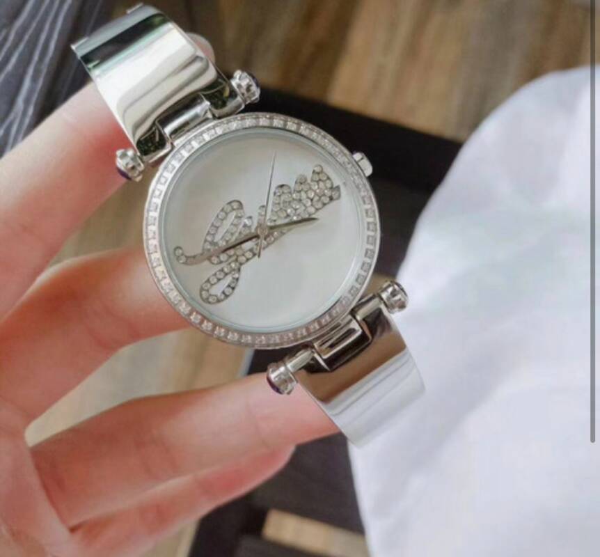IMG 20240210 WA0129 https://spacetimewatch.com/shop/guess-w0287l1-collection/