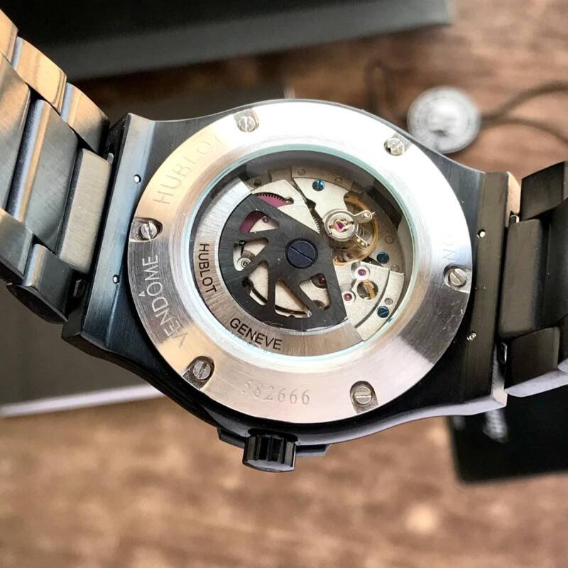 IMG 20240407 123427 855 https://spacetimewatch.com/shop/hublot-big-bang-automatic-full-black/