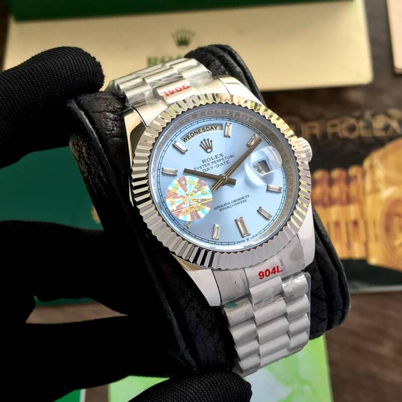 IMG 20240412 092229 357 https://spacetimewatch.com/shop/rolex-day-date-skyblue/