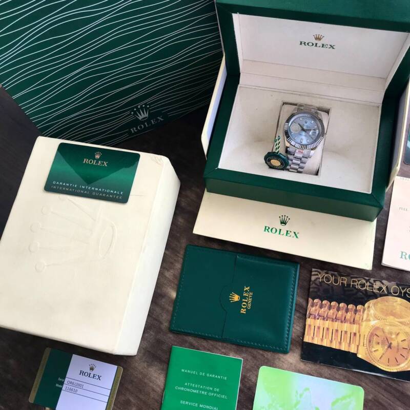IMG 20240412 092229 527 https://spacetimewatch.com/shop/rolex-day-date-skyblue/