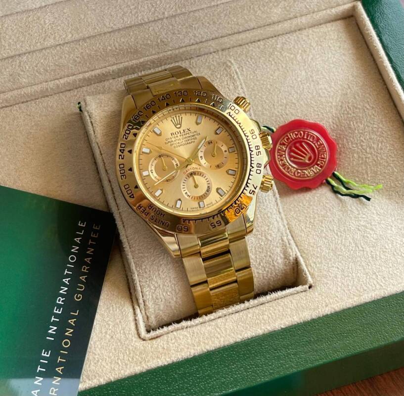 IMG 20240428 184915 594 https://spacetimewatch.com/shop/rolex-daytona-oyester-perpetual/