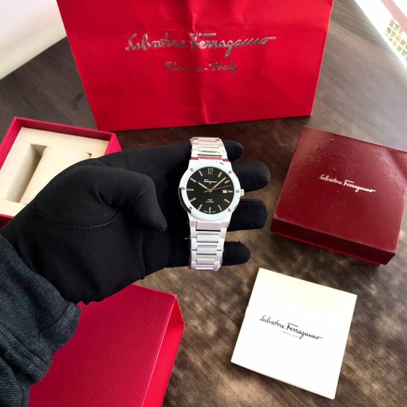 IMG 20240607 142342 713 https://spacetimewatch.com/shop/salvatore-ferragamo-f-80-classic-sfme00221/