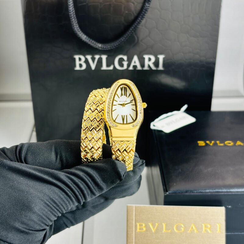 00595963 4d00 44de a223 5d2801c3fac0 https://spacetimewatch.com/shop/bvlgari-serpenti-tubogas-103250/