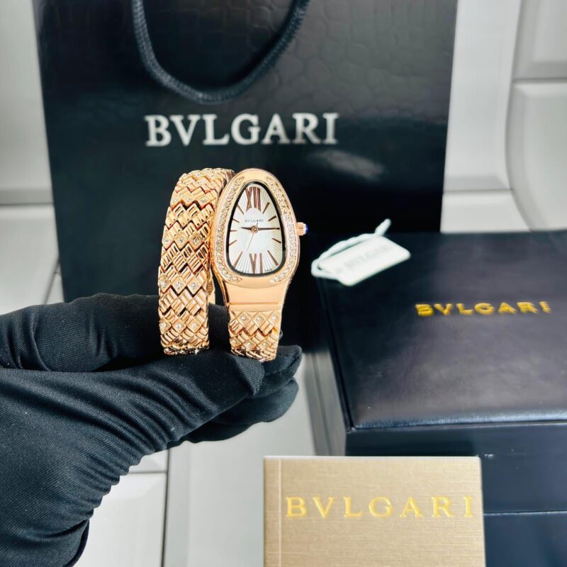 35232bb0 9fae 4284 b48b 2c381da9af53 https://spacetimewatch.com/shop/bvlgari-serpenti-tubogas-103250/