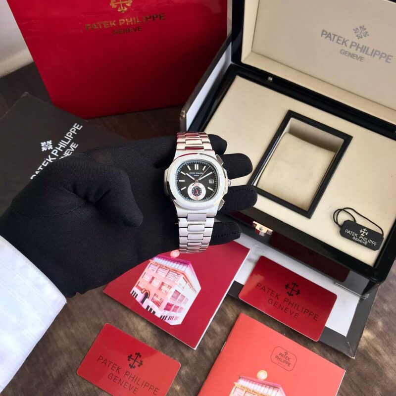 IMG 20240713 225925 197 https://spacetimewatch.com/shop/patek-philippe-nautilus-steel-5980a/