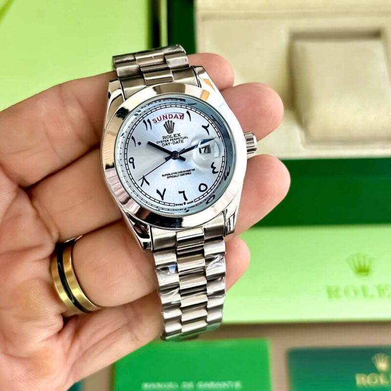 IMG 20240713 233847 090 https://spacetimewatch.com/shop/rolex-day-date-silver/