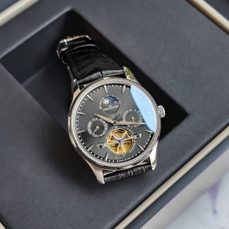 IMG 20240717 101453 951 https://spacetimewatch.com/shop/jaeger-lecoultre-master-ultra-thin-tourbillon/