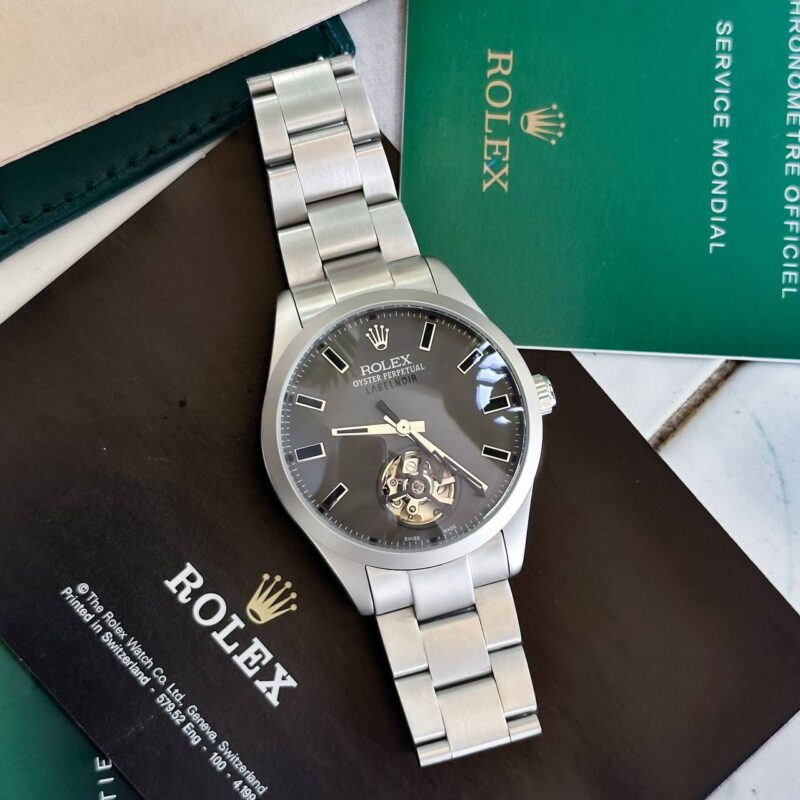 IMG 20240730 200838 462 https://spacetimewatch.com/shop/rolex-label-noir-milgauss/