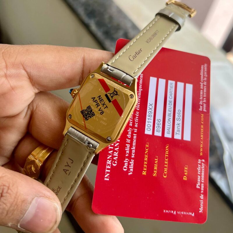 IMG 20240731 170708 113 https://spacetimewatch.com/shop/cartier-santos-dumont-laquer/