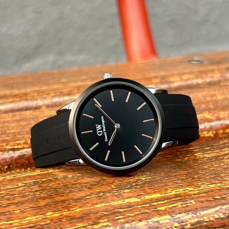 IMG 20240809 104450 923 https://spacetimewatch.com/shop/daniel-wellington-dw00100425/