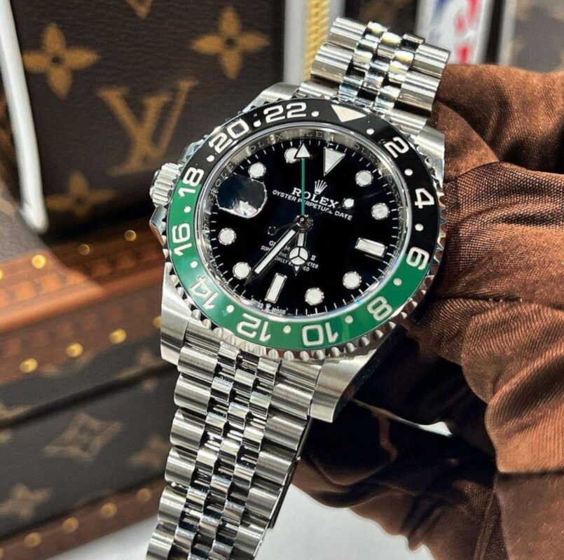 IMG 20240811 104535 808 https://spacetimewatch.com/shop/rolex-gmt-ii-sprite/