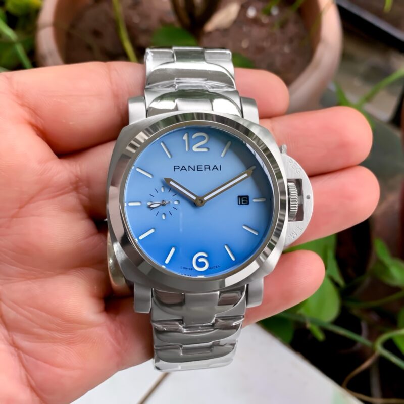 Luminor Panerai 
Due Pastello Limited Edition