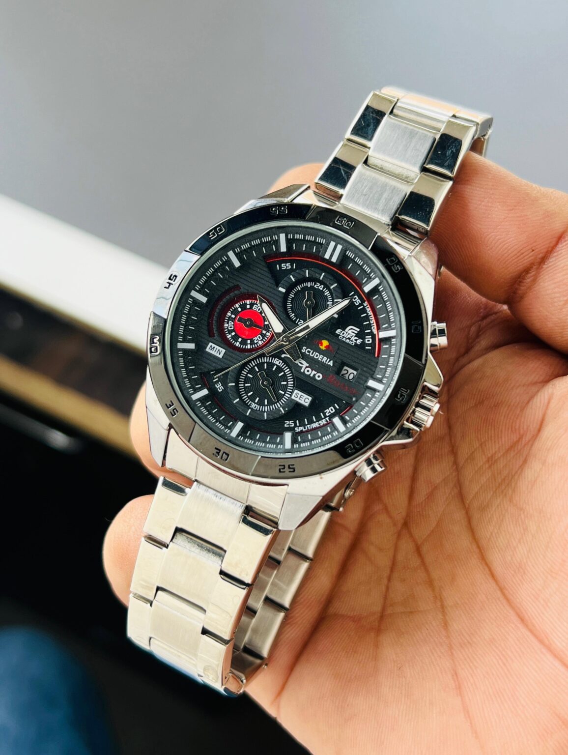 IMG 20240914 WA0089 scaled https://spacetimewatch.com/shop/casio-edifice-scuderia-toro-rosse/