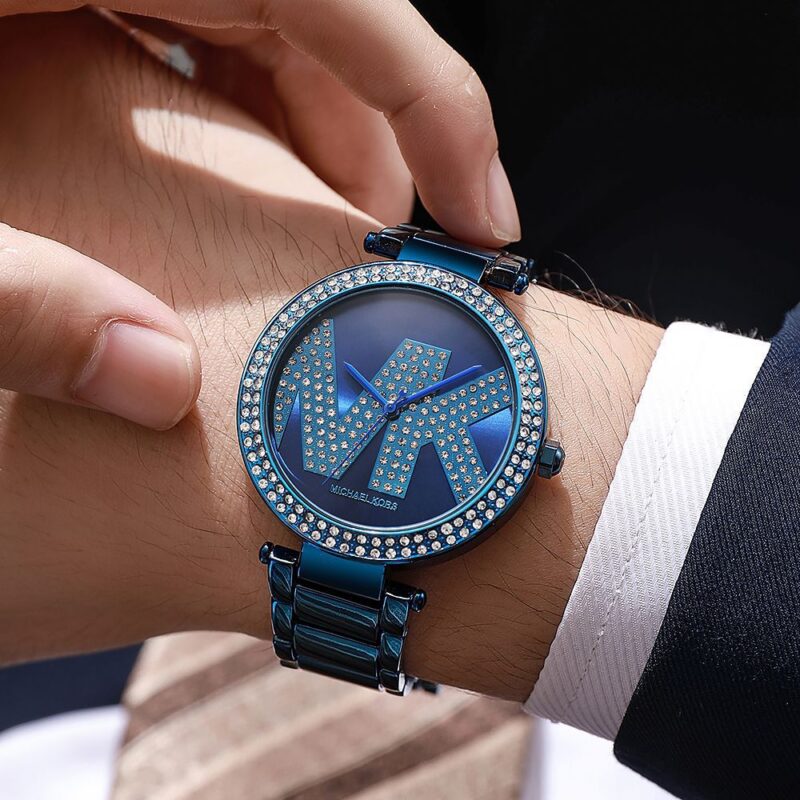 IMG 20240914 WA0092 https://spacetimewatch.com/shop/michael-kors-premium-parker/