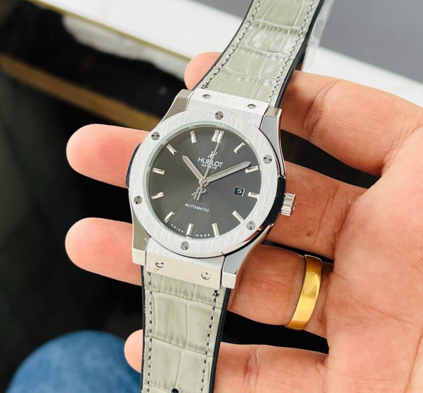 Space Time Watch First Copy