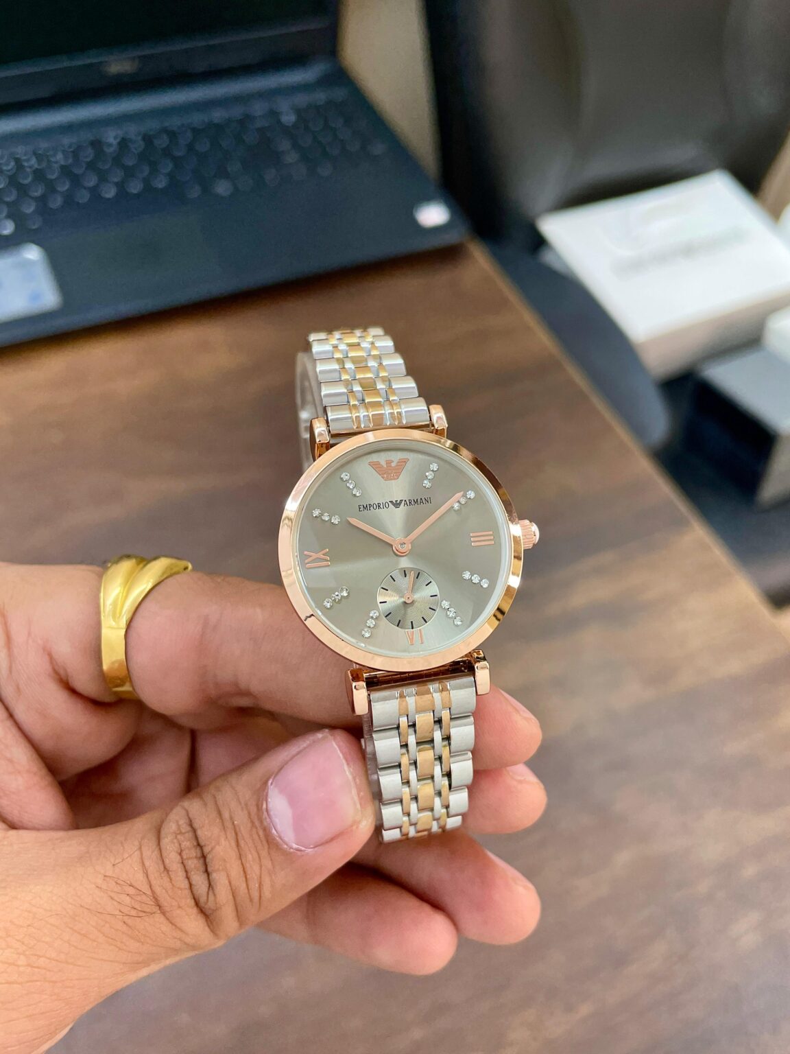 IMG 20240915 WA0042 scaled https://spacetimewatch.com/shop/emporio-armani-elegance-slim/