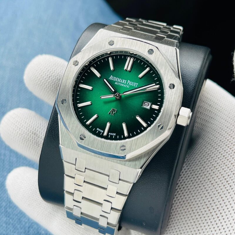 IMG 20240916 WA0065 scaled https://spacetimewatch.com/shahrukh-khan-watch-collection/