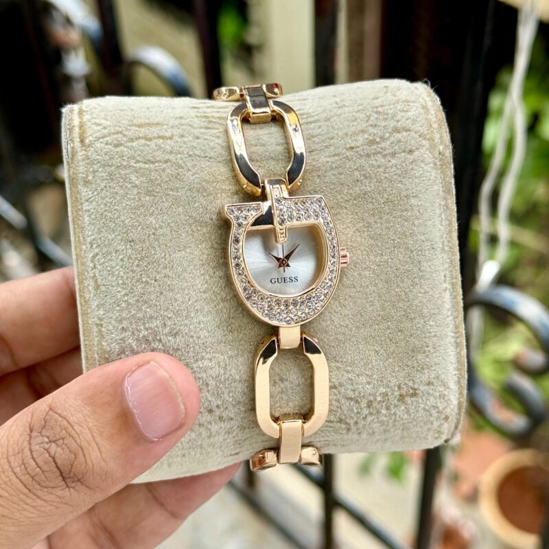 IMG 20240917 WA0002 scaled https://spacetimewatch.com/shop/guess-gia-collection-2/