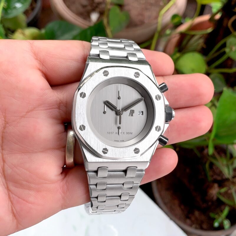 IMG 20240918 WA0102 https://spacetimewatch.com/shop/audemars-piguet-royal-oak-offshore-gold-silver/