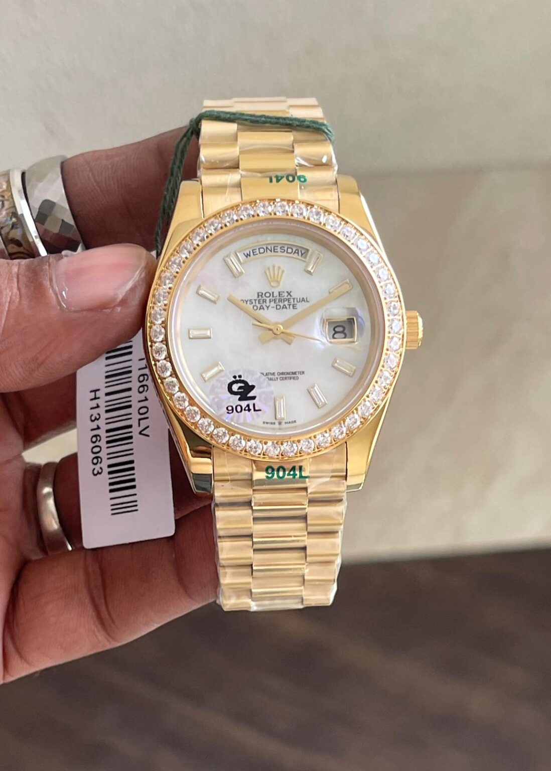 IMG 20240922 WA0008 https://spacetimewatch.com/shop/rolex-day-date-ring-diamond-3/