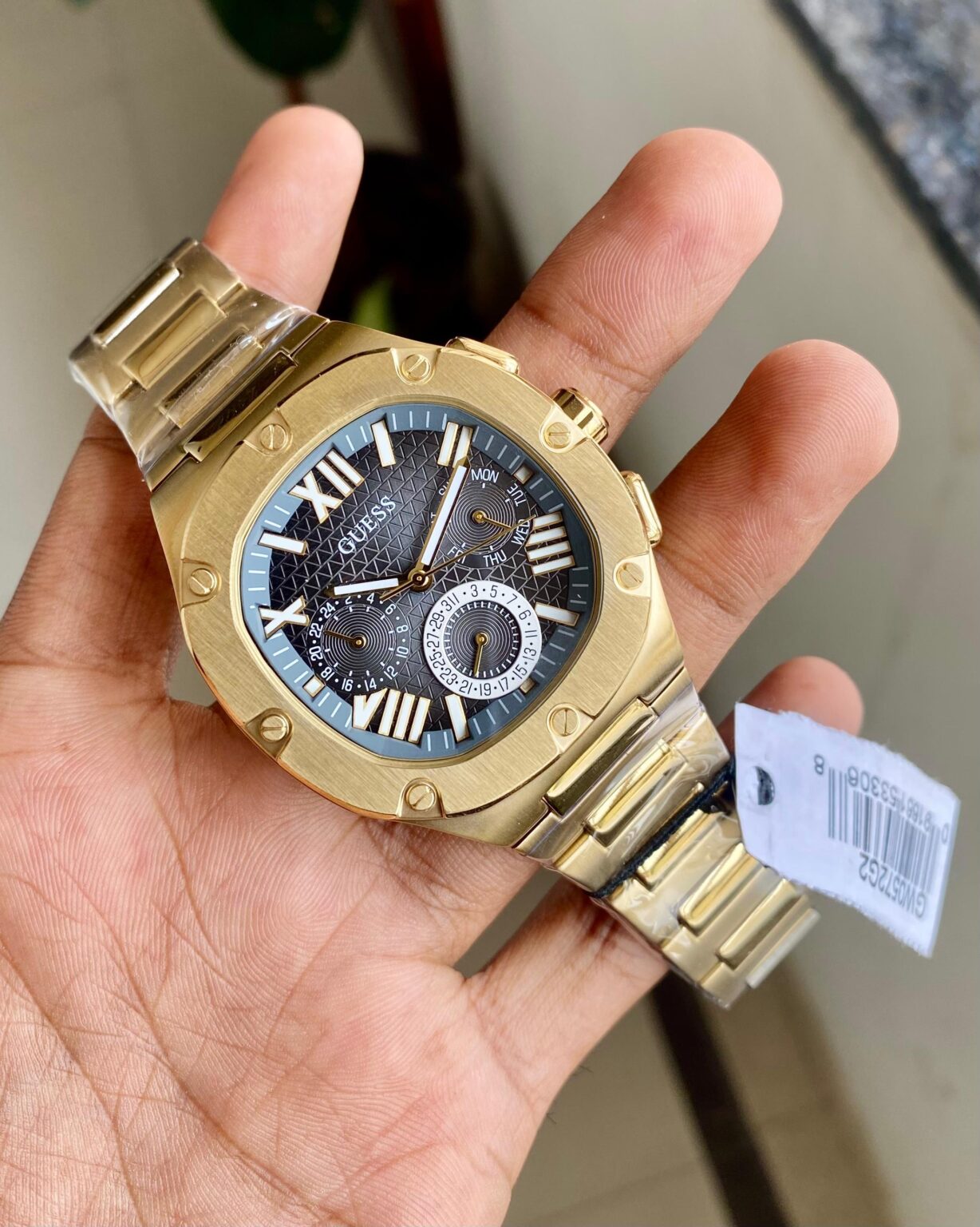 IMG 20240924 WA0019 scaled https://spacetimewatch.com/shop/guess-sku-gw0572g2/