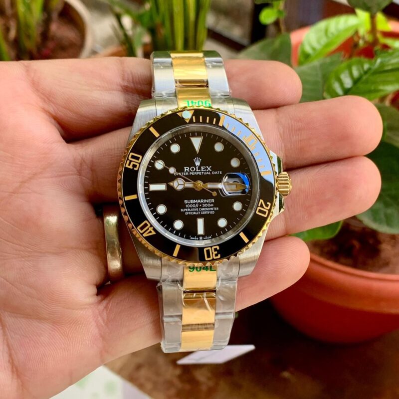 IMG 20241001 WA0011 https://spacetimewatch.com/shop/rolex-submariner-gold-silver/