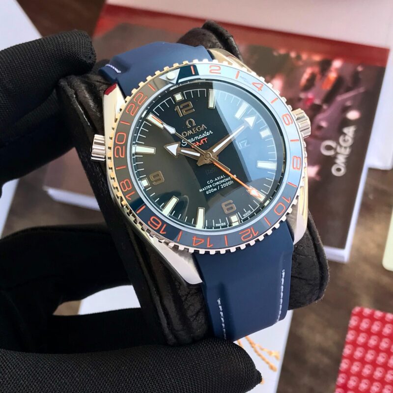 IMG 20241001 WA0026 scaled https://spacetimewatch.com/shop/omega-seamaster-co-axial-gmt-deep-blue/