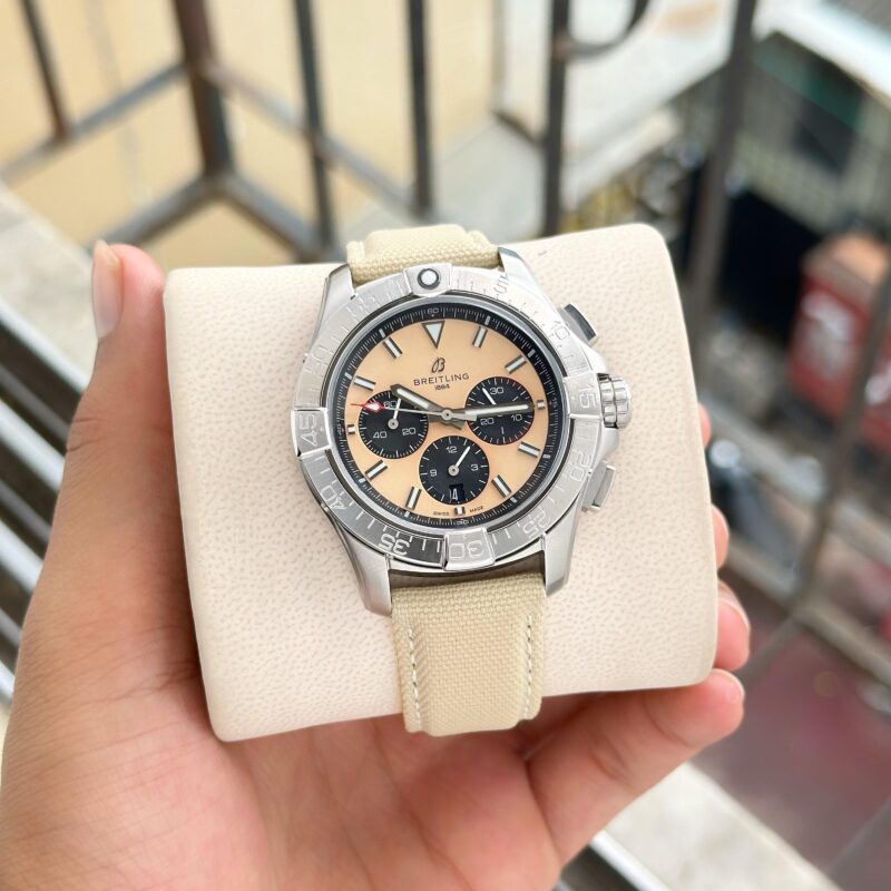 IMG 20241007 WA0014 scaled https://spacetimewatch.com/shop/breitling-avenger-b01-sand/
