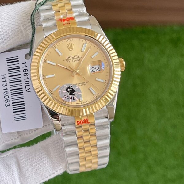 Space Time Watch First Copy