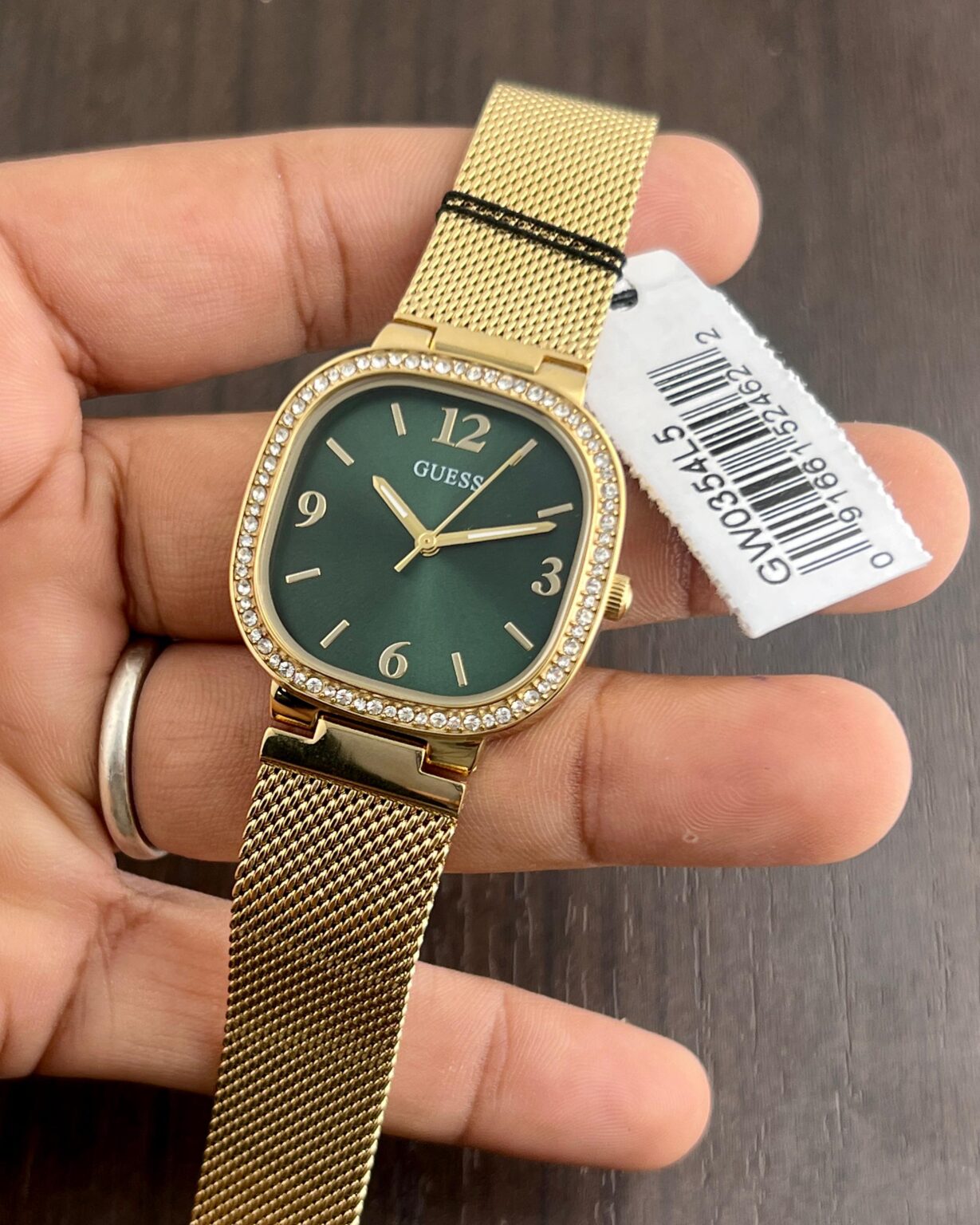IMG 20241011 WA0039 scaled https://spacetimewatch.com/shop/guess-champagne-dail-analog/