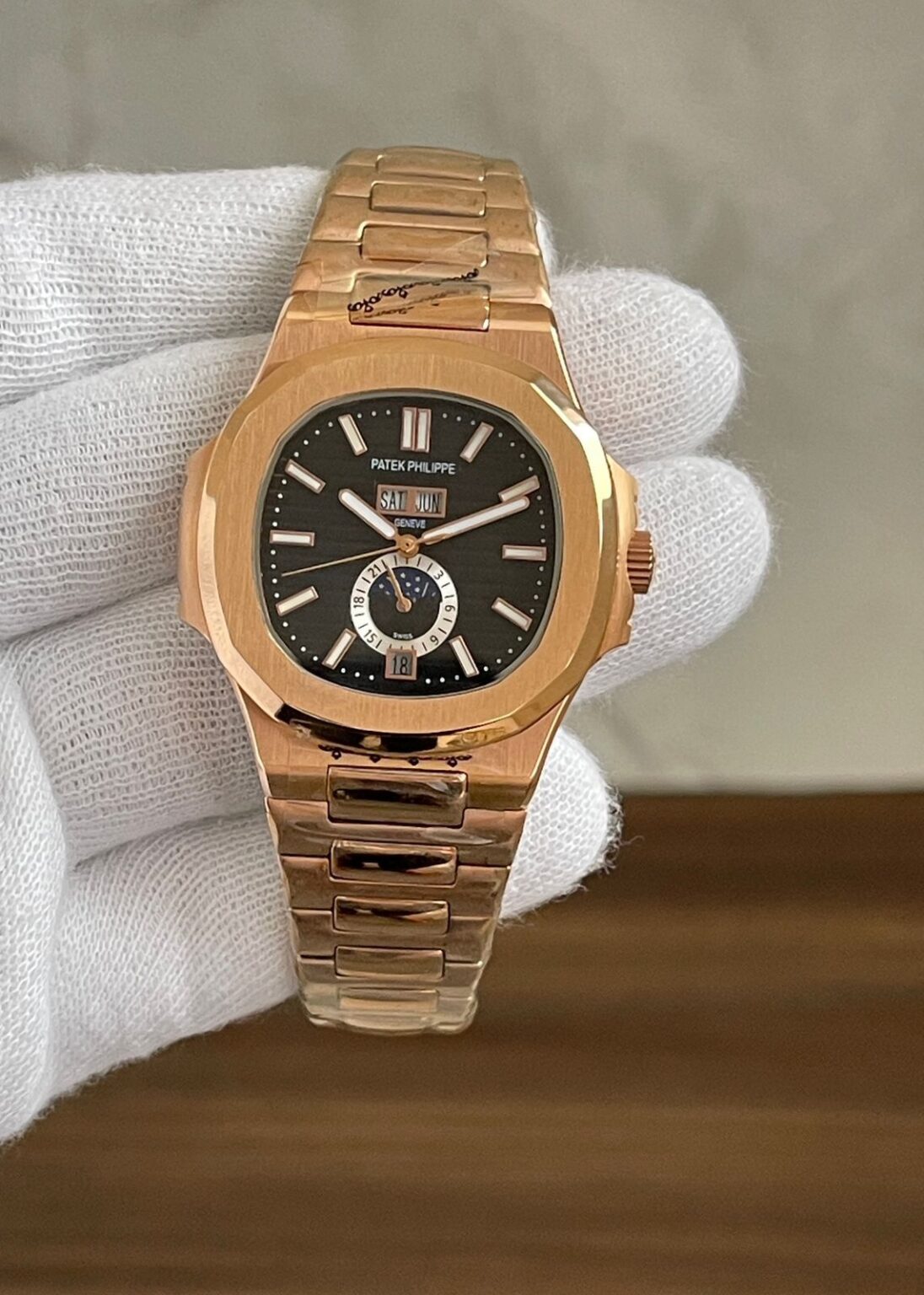 IMG 20241013 WA0017 https://spacetimewatch.com/shop/patek-philippe-nautilus-white-sun-moon/