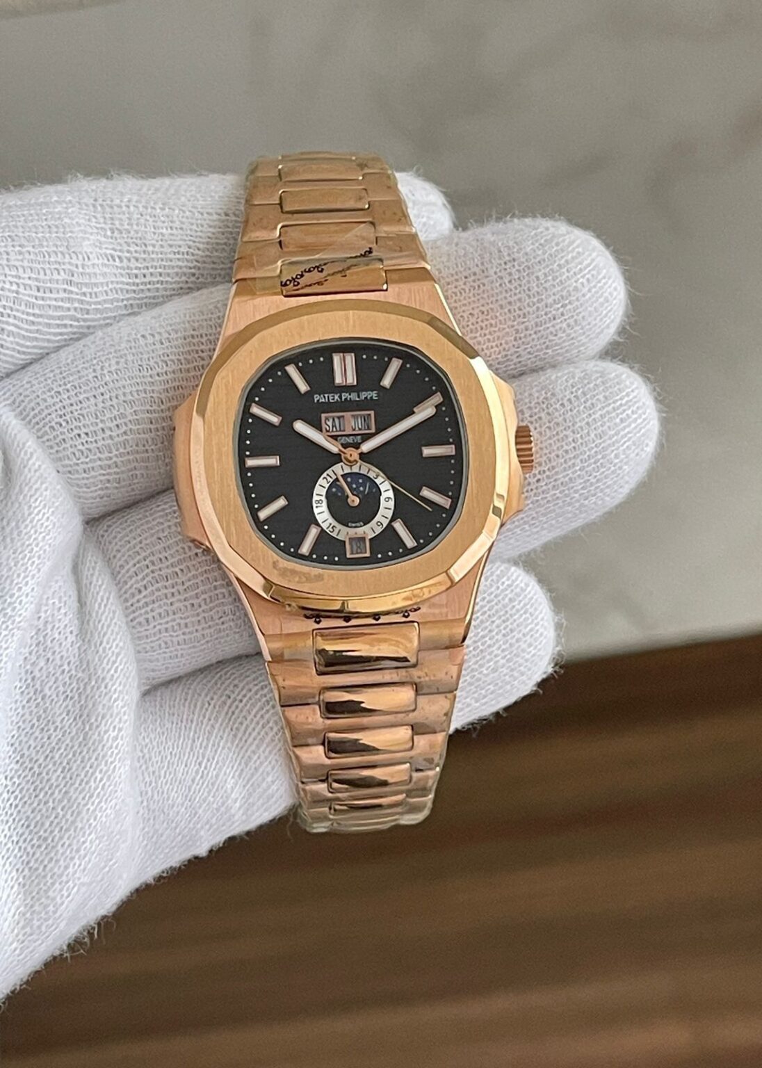 IMG 20241013 WA0019 https://spacetimewatch.com/shop/patek-philippe-nautilus-white-sun-moon/