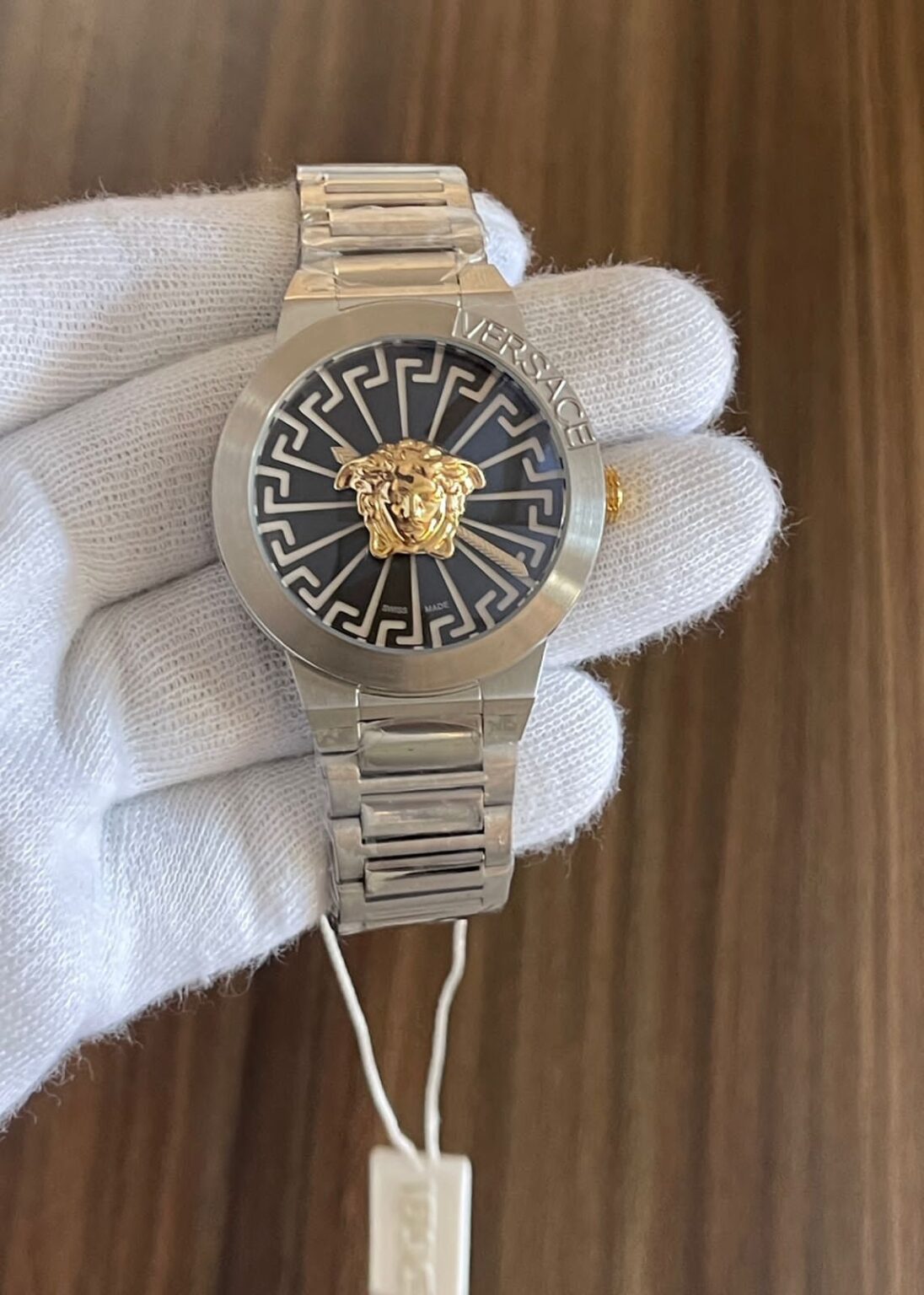IMG 20241013 WA0109 https://spacetimewatch.com/shop/versace-medusa-infinite/