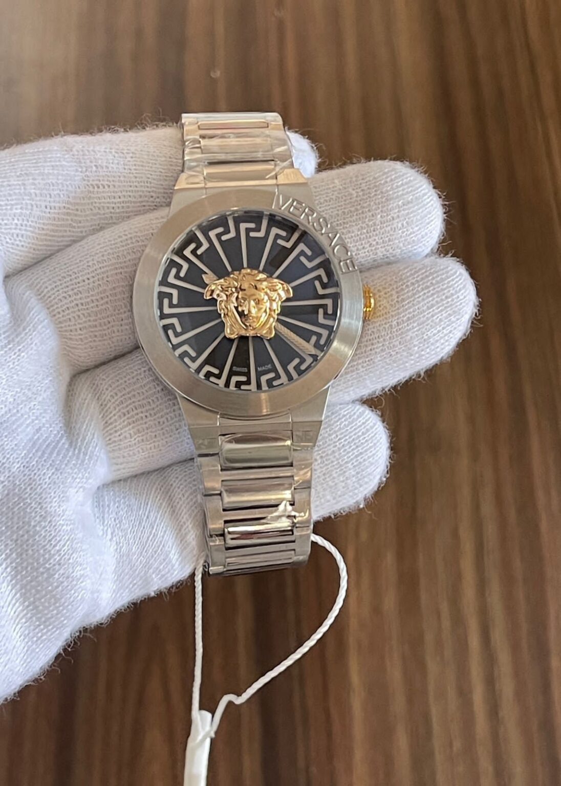 IMG 20241013 WA0110 https://spacetimewatch.com/shop/versace-medusa-infinite/