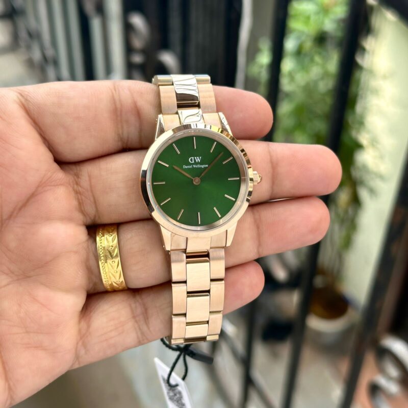 IMG 20241105 WA0066 https://spacetimewatch.com/shop/daniel-wellington-iconic-timeless-classic/