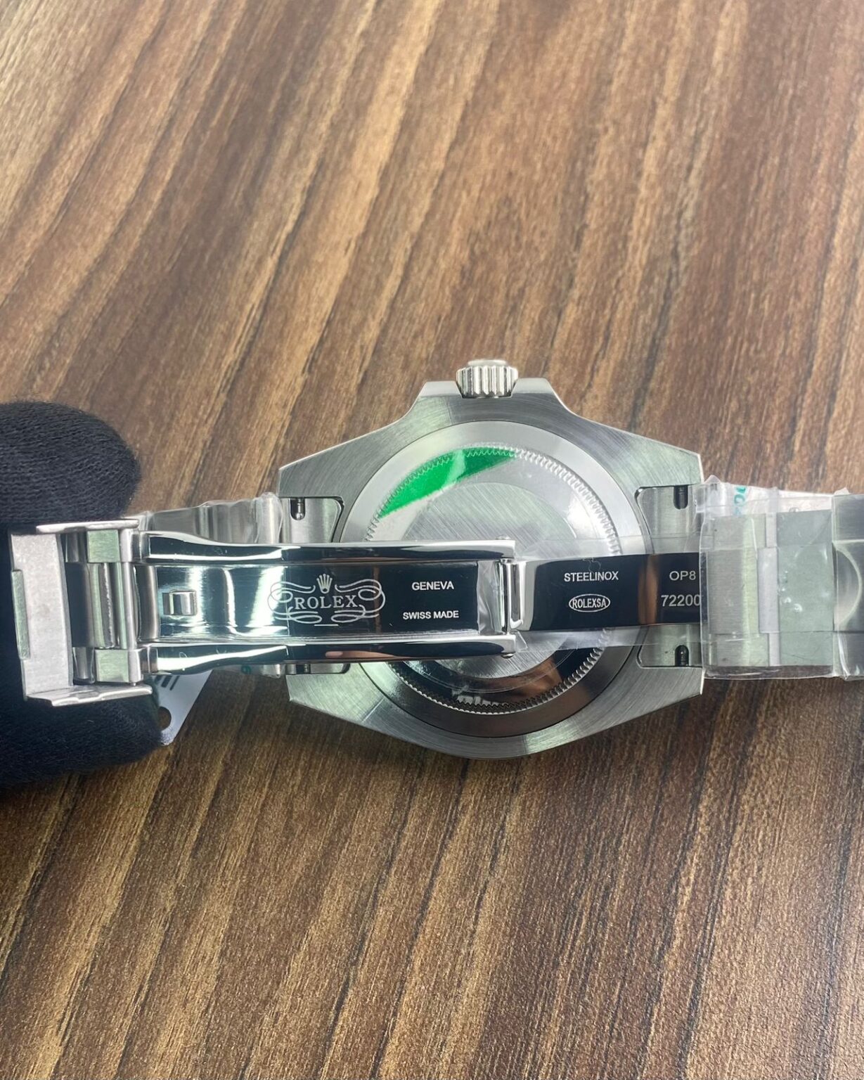 IMG 20241116 WA0019 https://spacetimewatch.com/shop/rolex-submarine-silver-green/