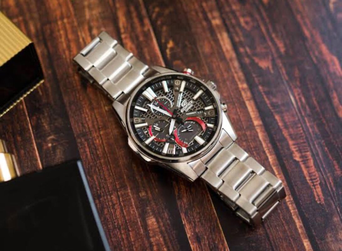 Space Time Watch First Copy