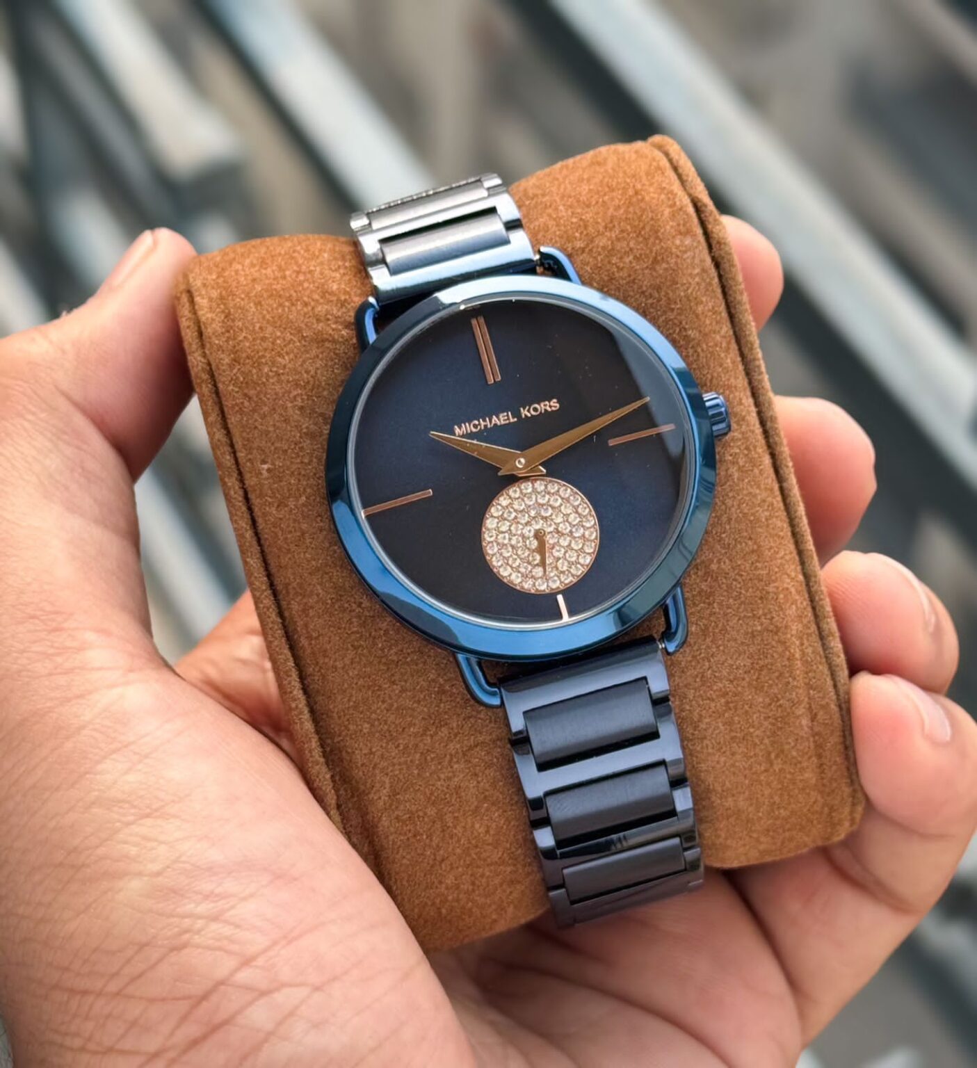 IMG 20241121 WA0025 https://spacetimewatch.com/shop/michael-kors-jaryn-watch/